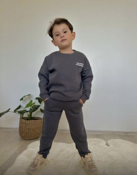 طقم ولادي مصوف