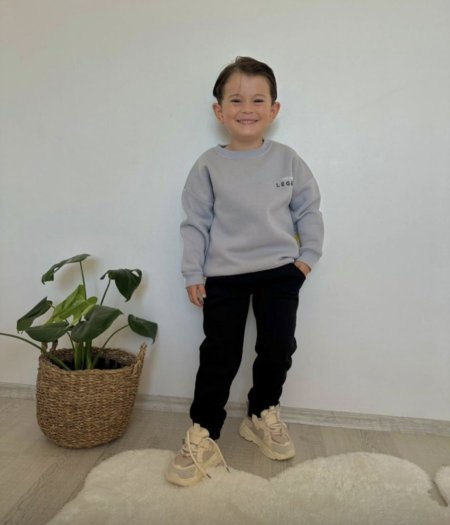 طقم ولادي مصوف